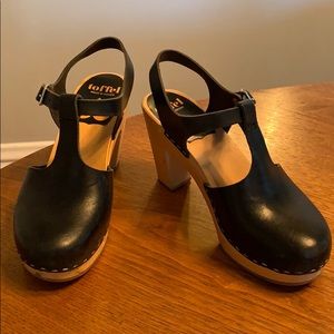 Swedish Hasbeens sky high clog